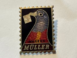 1 Pin Briefmarke Müller