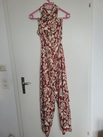 MNG Jumpsuit Gr. M mit Muster, perfekt für den Sommer!