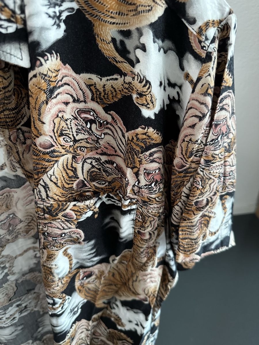 Camicie: Sommerliches Tigerhemd – Usato da Schlieren venduto da James1010 1