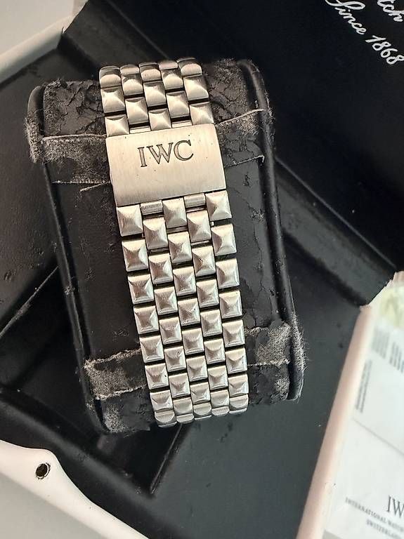 IWC Uhren: IWC Pilot Chrono Spitfire – Gebraucht aus Zürich von timeio 6