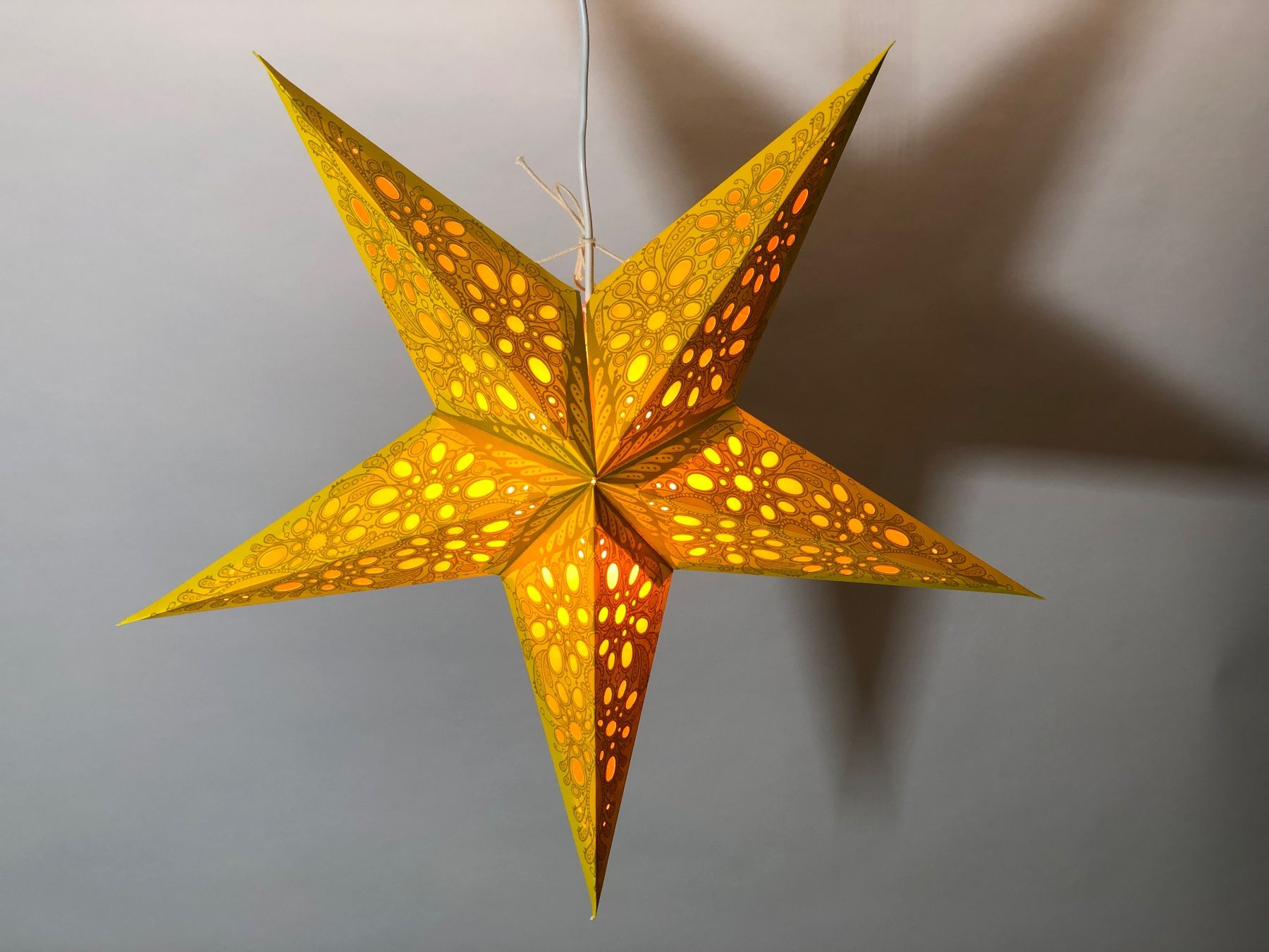 Ghirlande e barre luminose: Leuchtstern - mono small yellow  45cm / mit Kabel + LED – Nuovo e nell'imballaggio originale da Bergdietikon venduto da Garak 1