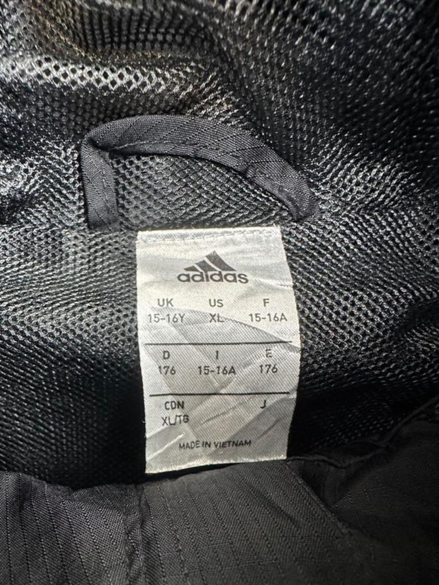 Adidas Giacche: Adidas jacket – Usato da Erlinsbach SO venduto da TogaResell 3