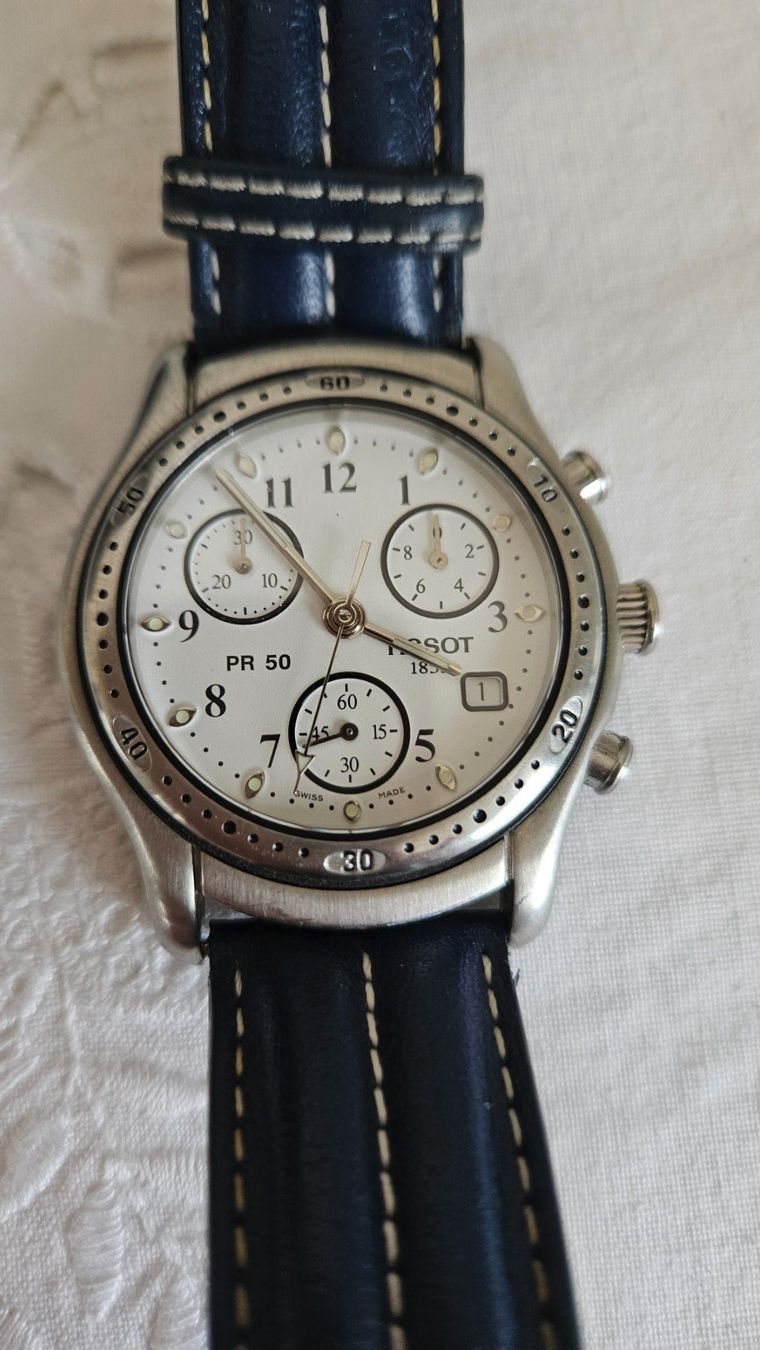 Montre Tissot PR50 Chronographe Homme - Verre Saphir - Reconditionnée Avec Batterie Neuve