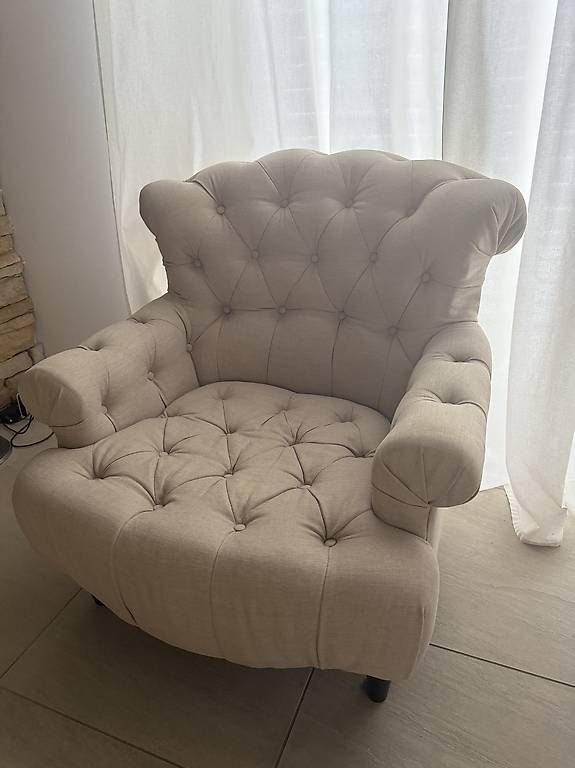 Sessel: Sessel, leinen Neupreis ca. 1250 CHF – Gebraucht aus Stein AG von lil_l8tz