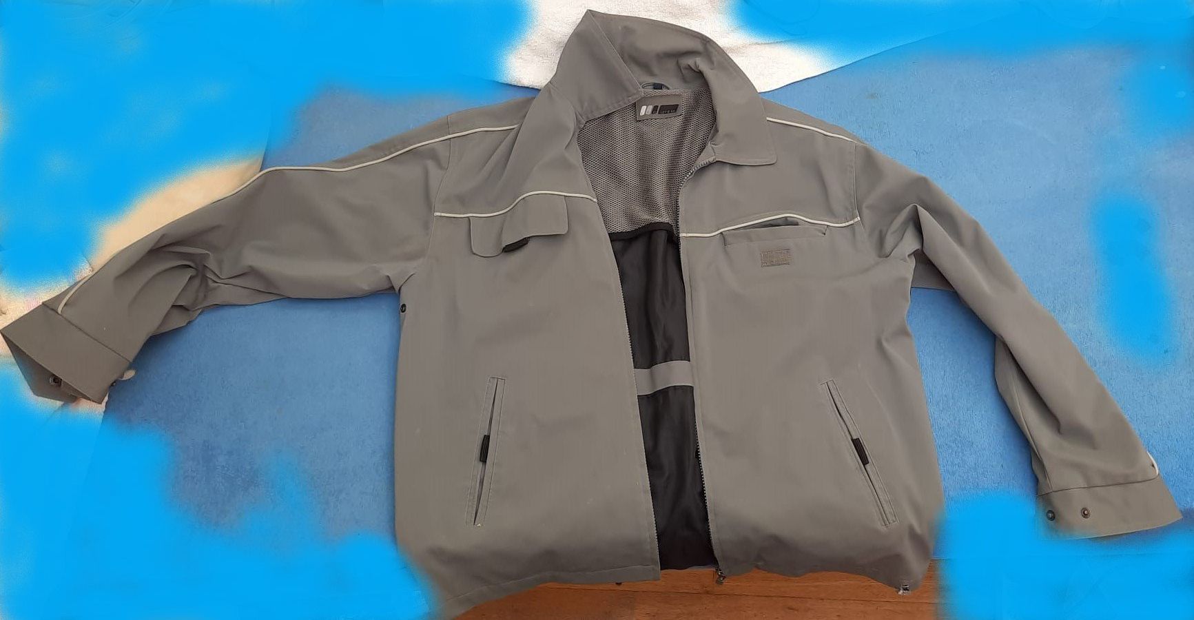 Jacken: Jacke grau – Gebraucht aus Wettingen von 2fiule5