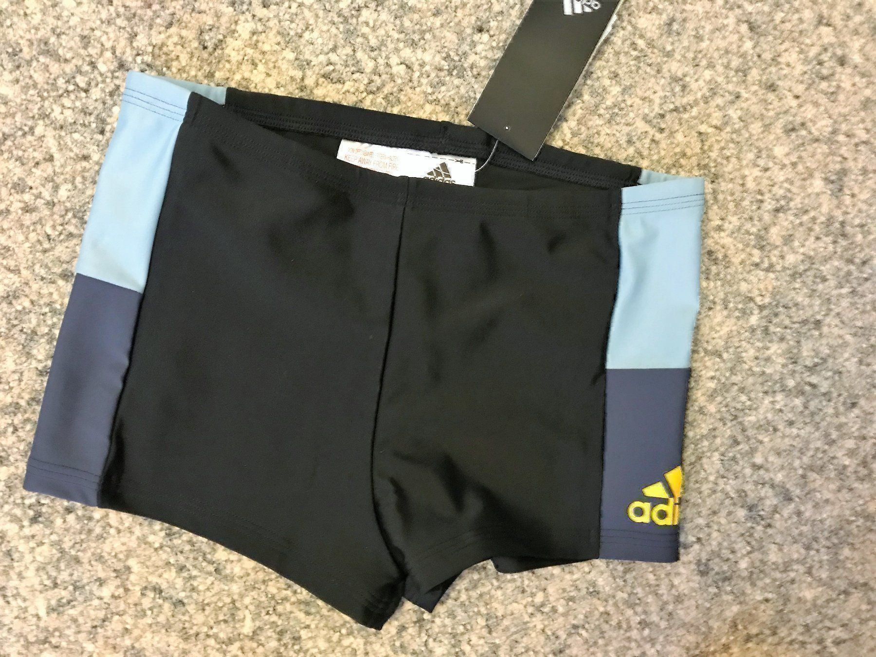 Adidas Badehosen: ADIDAS Knabenbadehose Infinitex, Gr.152 – Neu und originalverpackt aus Adliswil von vette56