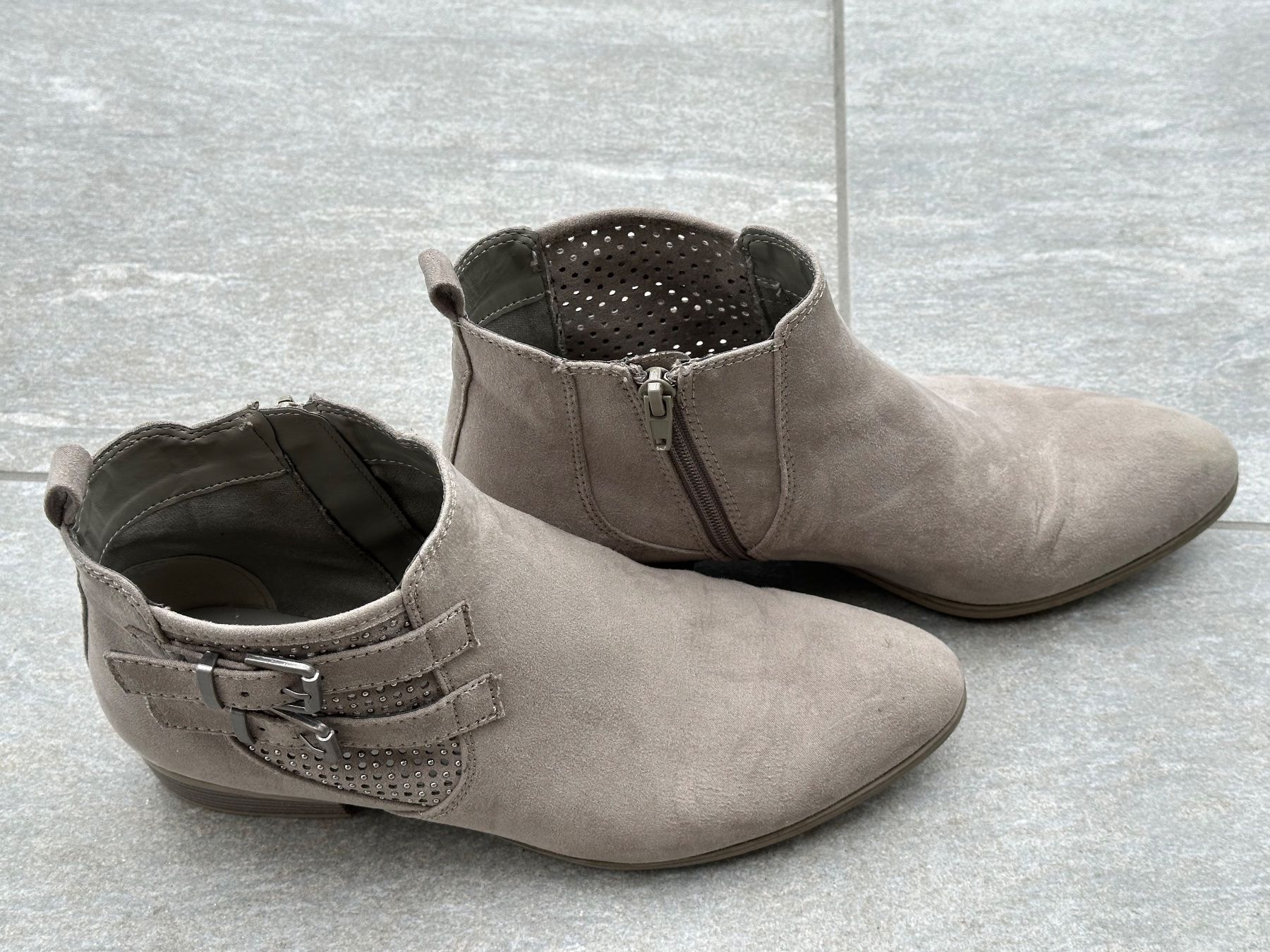 Graceland Scarpe da donna: Damen Stiefeletten – Usato da Obstalden venduto da Porco13 1