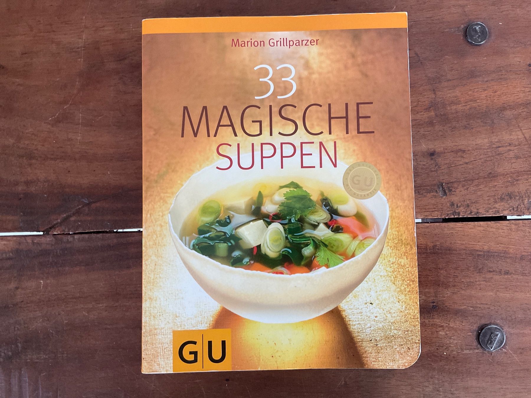 Libri: 33 Magische Suppen Broschiert  GU – Usato da Avenches venduto da Optimus_