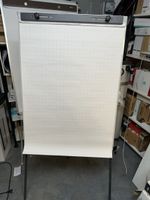 Flipchart/Paperboard mobile sur pieds - état neuf