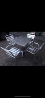 VERKAUFE 2 MAZUVO TISCHE & 12 STÜHLE