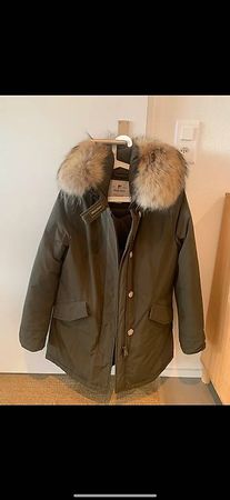 Daunenparka Woolrich grün Dame Grösse L