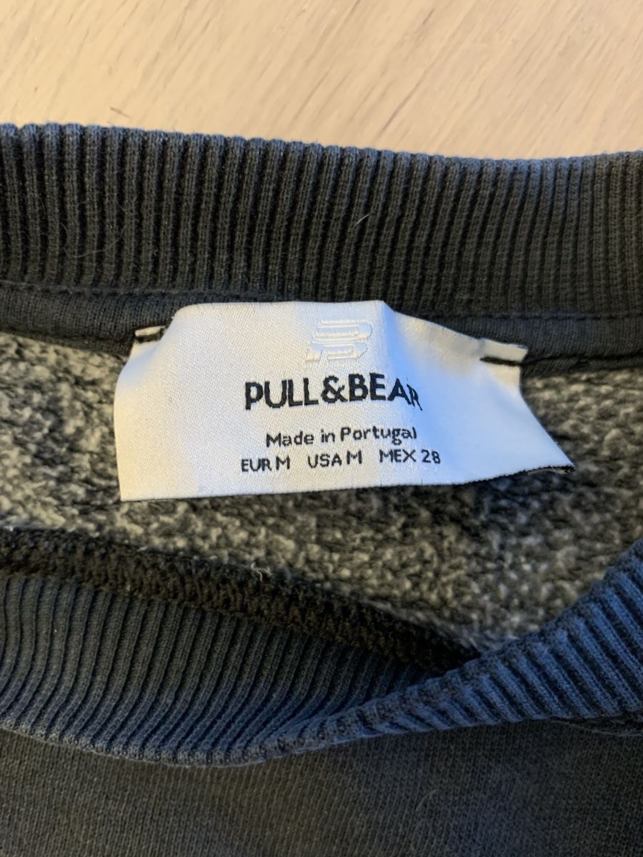 Pull&Bear Maglioni & Felpe: Sweat Pull&Bear "New York" noir taille M – Usato da Zürich venduto da Irassa 1