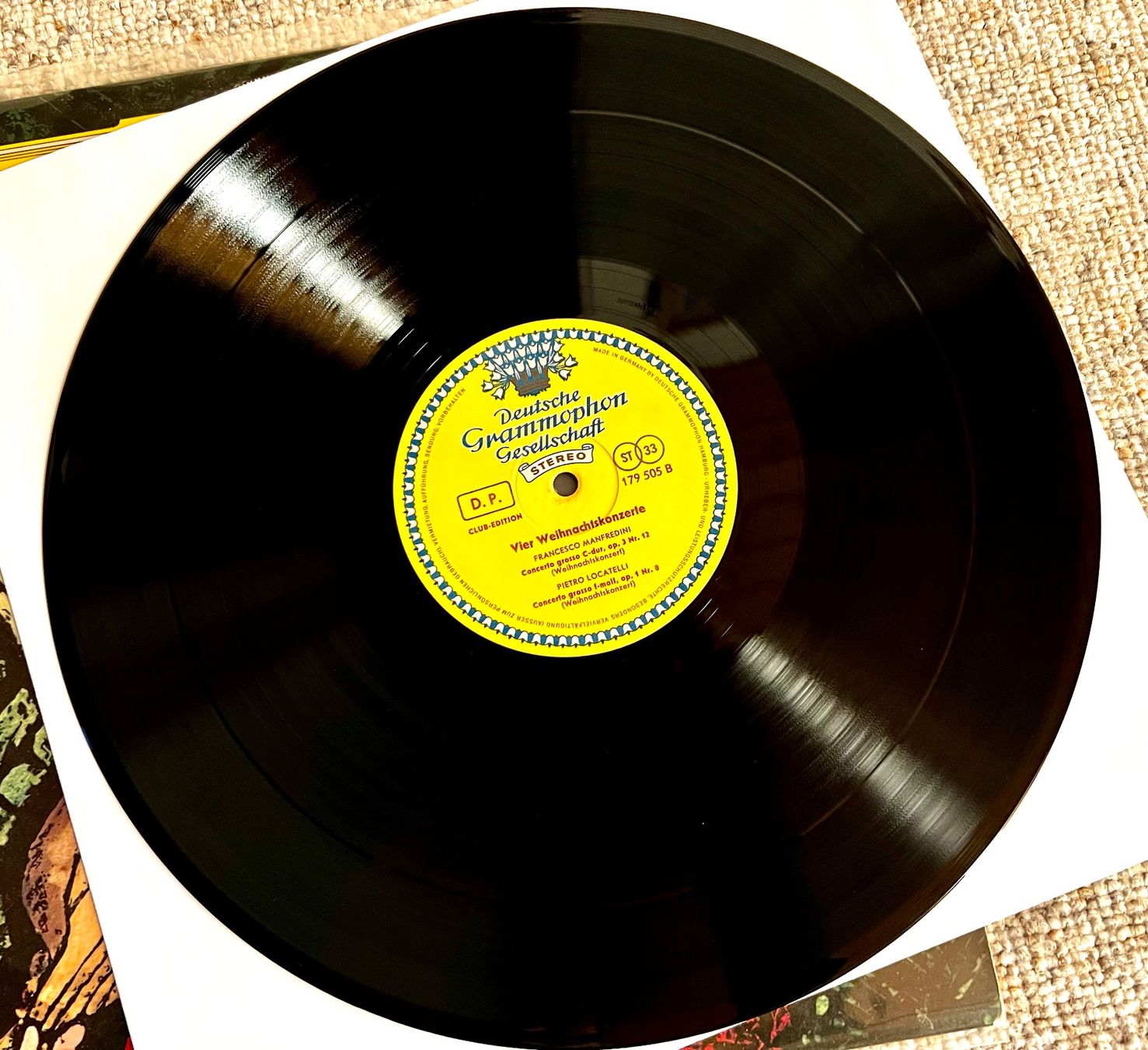 Dischi in vinile: Vier Weihnachtskonzerte Torelli Corelli Manfredini Locatelli – Usato da Unterseen venduto da vinylmore 1