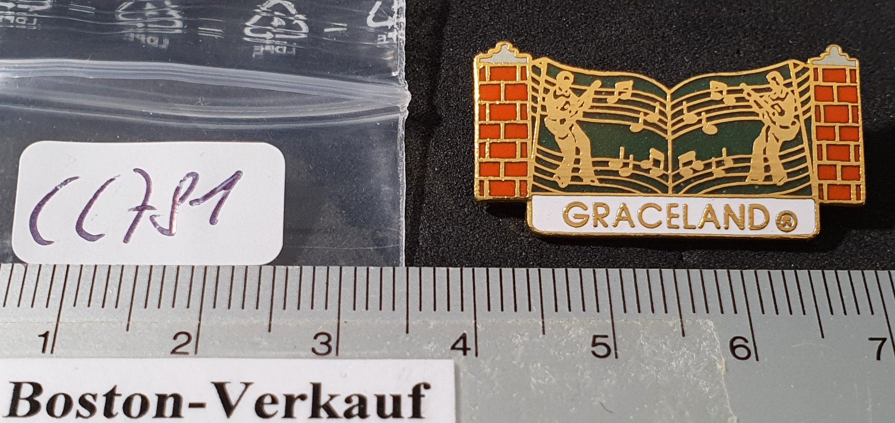 Placchette & Badge: CC781 - Brosche USA Elvis Presley GRACELAND – Usato da Reinach BL venduto da Boston-Verkauf 2