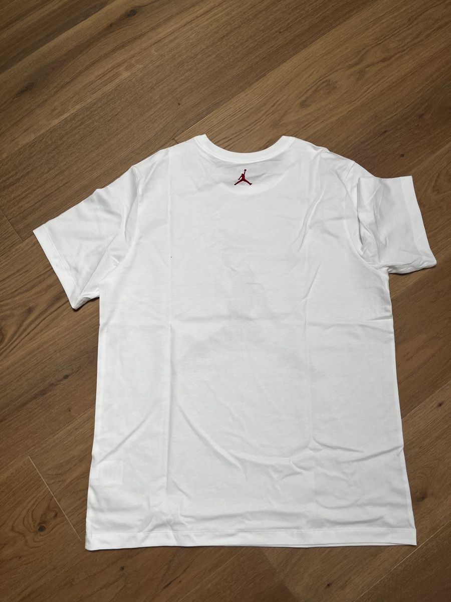 Jordan T-shirt: Jordan T-Shirt Weiss Gr L – Nuovo (secondo la descrizione) da Rümlang venduto da dam_j6kb 2