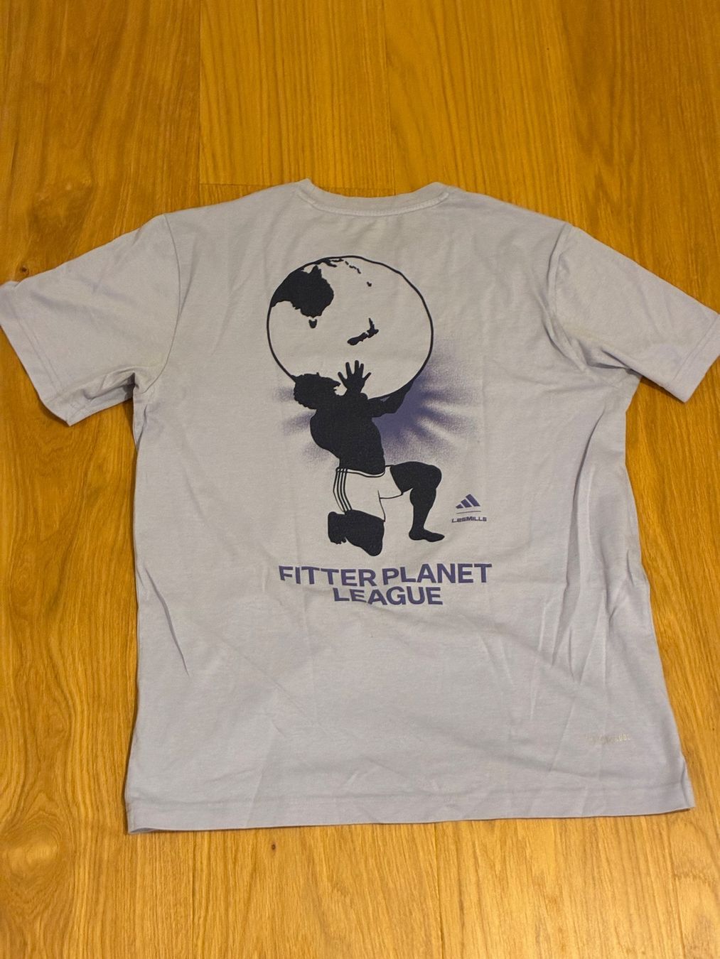 Adidas T-shirt: Les Mills Shirt – Usato da Zürich venduto da feroes 1