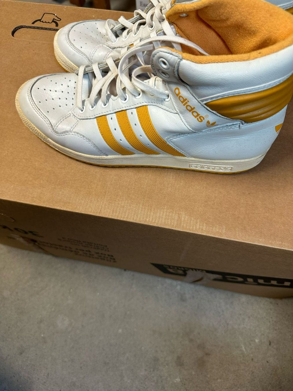 Adidas Herrenschuhe: Adidas Sneaker Grösse 42 2/3 – Gebraucht aus Burgdorf von interstellar2 1