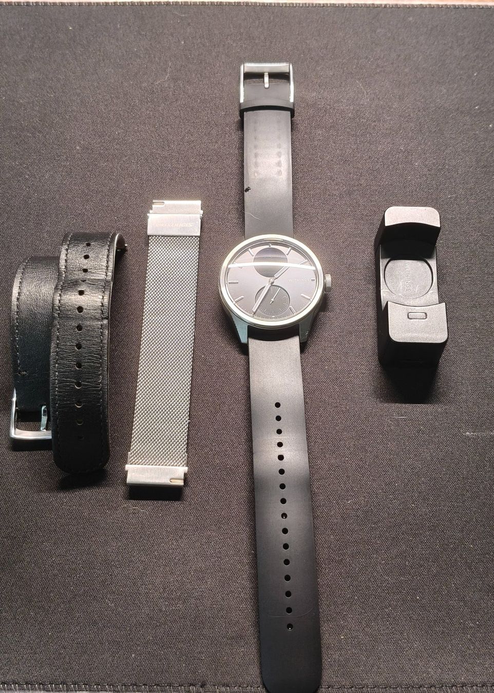 Smartwatch: Withings ScanWatch 2 - 42mm - 2 additional straps – Nuovo (secondo la descrizione) da Baar venduto da pip_5ktt