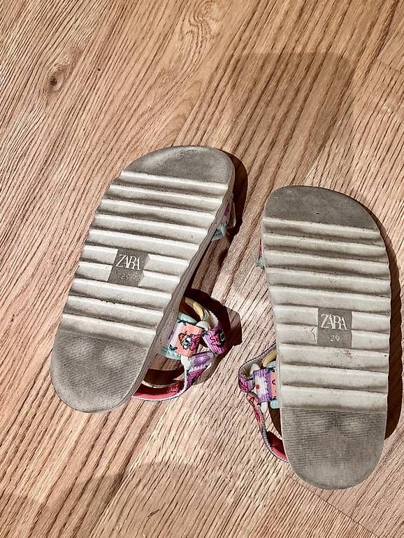 Scarpe per ragazze: Kinder Sandalen ZARA Grösse 29 – Usato da Wettingen venduto da avehr 2