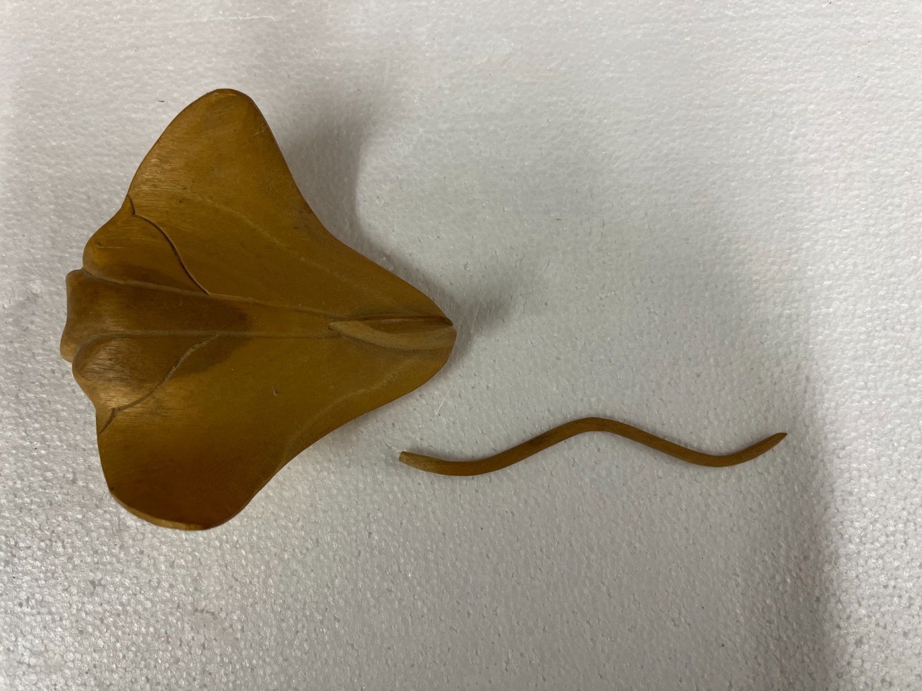 Statuette: Manta aus Holz geschnitzt – Usato da Mumpf venduto da dadaboygugu 5