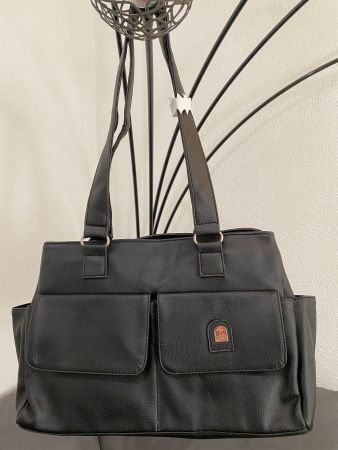 Elegante Damenhandtasche – neu und unbenutzt