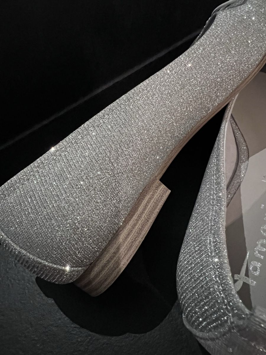 Tamaris Scarpe da donna: Tamaris Ballerinas Gr. 38 Glitzer Silber – Nuovo (secondo la descrizione) da Wolfhausen venduto da Starlake 7