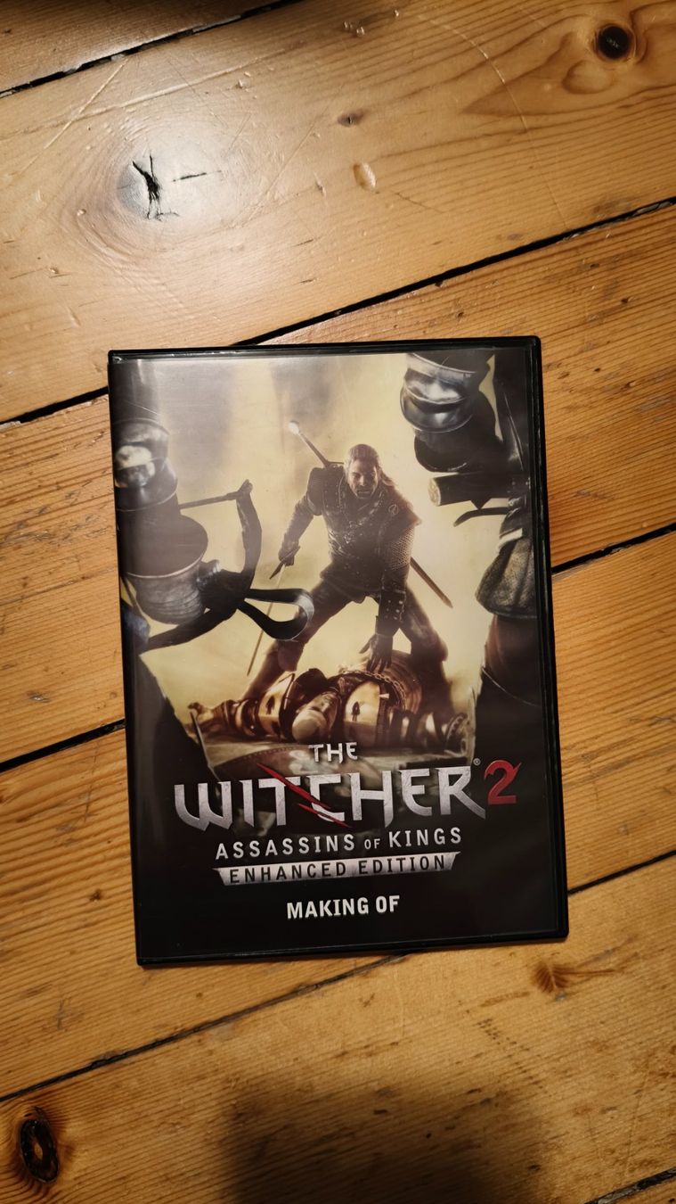 Giochi: The Witcher 2 enhanced edition collector – Usato da Nyon venduto da aar_g6pl 5
