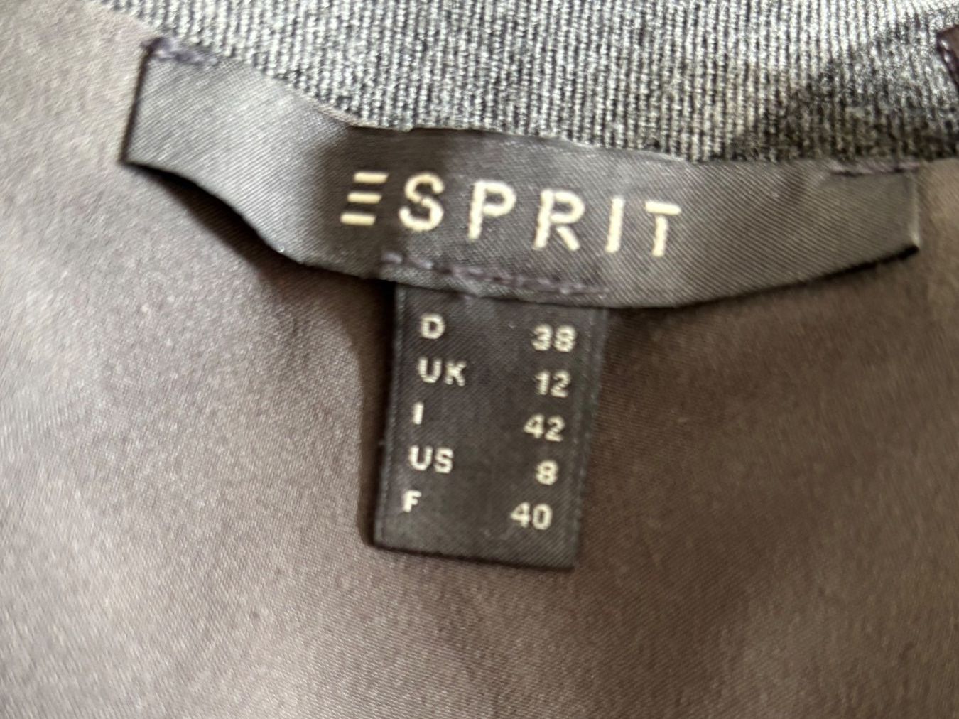 Esprit Vestiti: Robe courte marque Sprit taille 38 – Usato da Peseux venduto da Cresus27 4