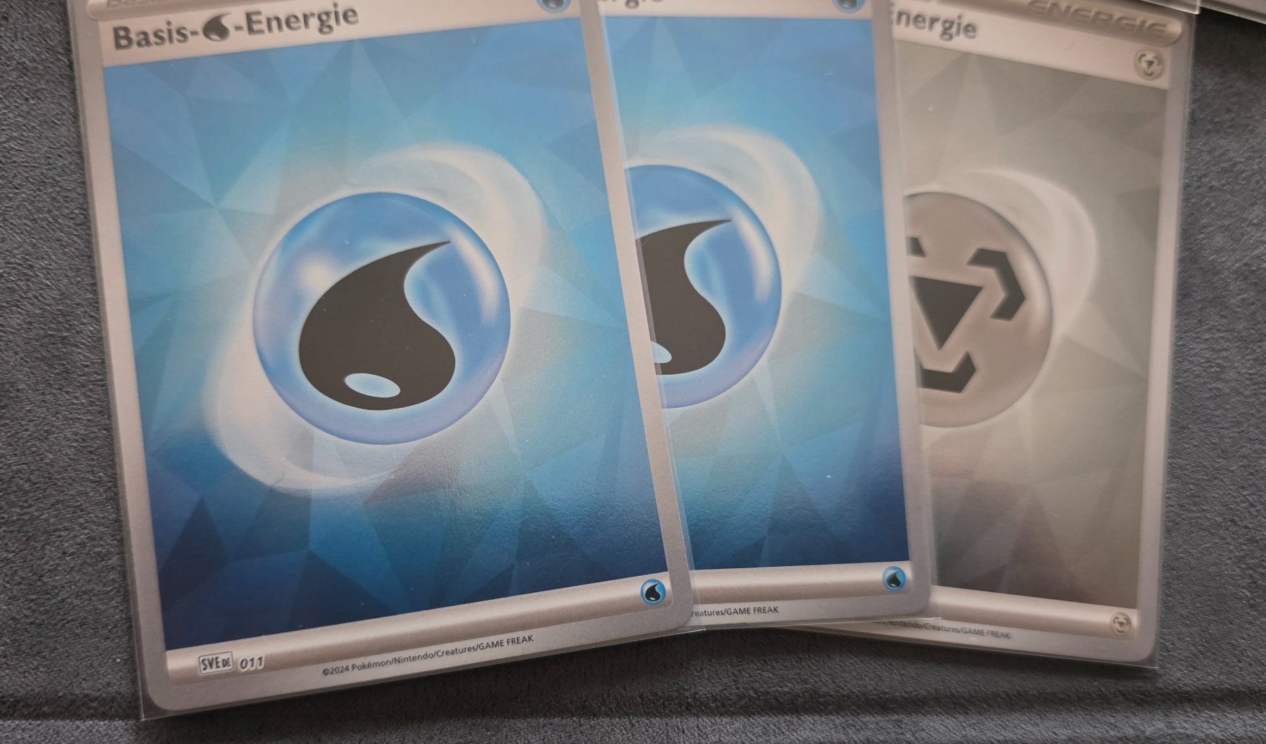 Pokémon Carte collezionabili: Pokémon Holo Energie DE - 14 Stück – Nuovo (secondo la descrizione) da Roggwil BE venduto da S_Cards 2