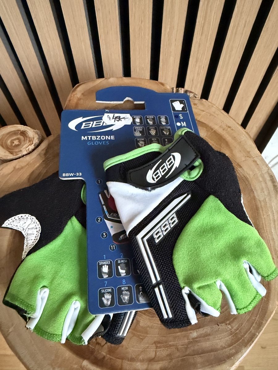 Guanti & manicotti: BBB Cycling Gloves - MTB Zone - Black & Green - Small – Nuovo e nell'imballaggio originale da Zürich venduto da shop_all