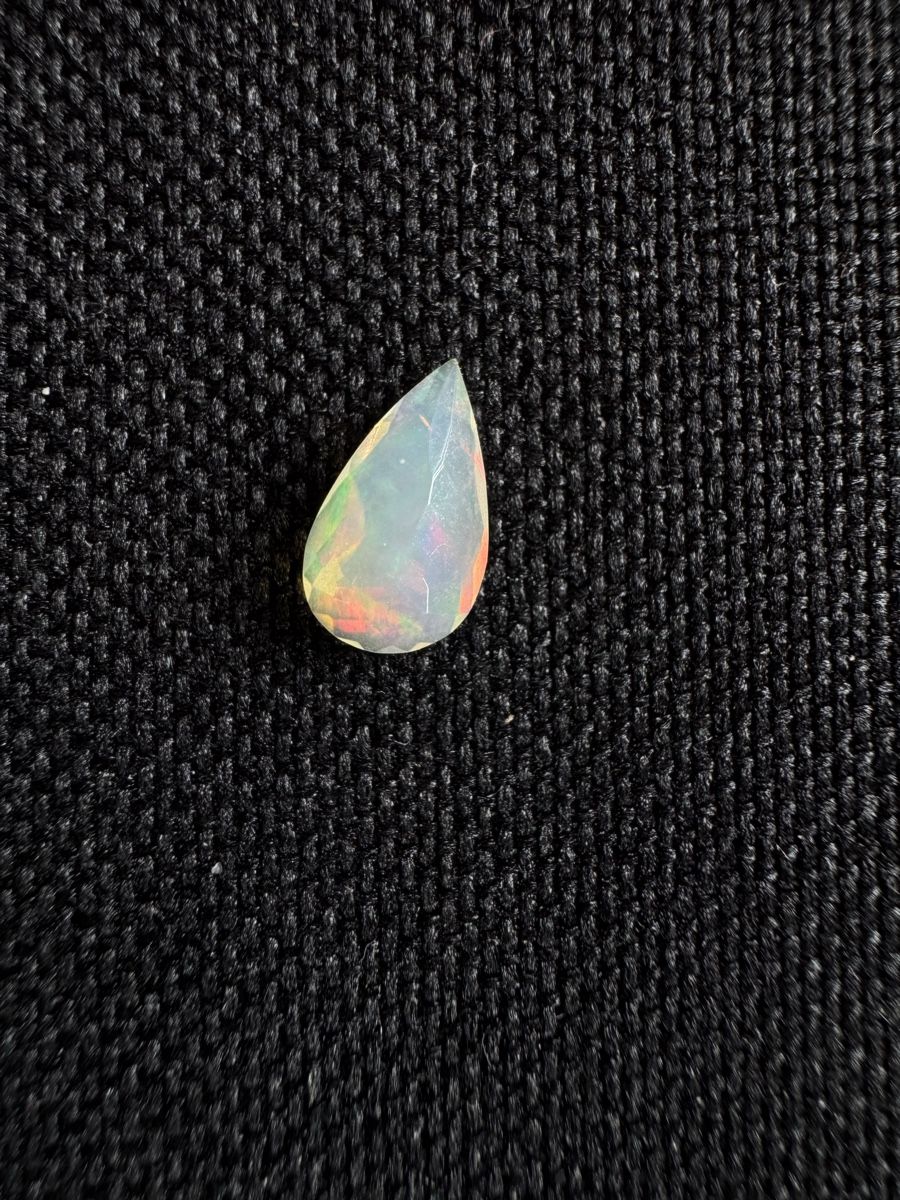Pierres précieuses: Äthiopischer Opal 1ct – Neuf avec emballage d'origine à Wängi par Horus90 7