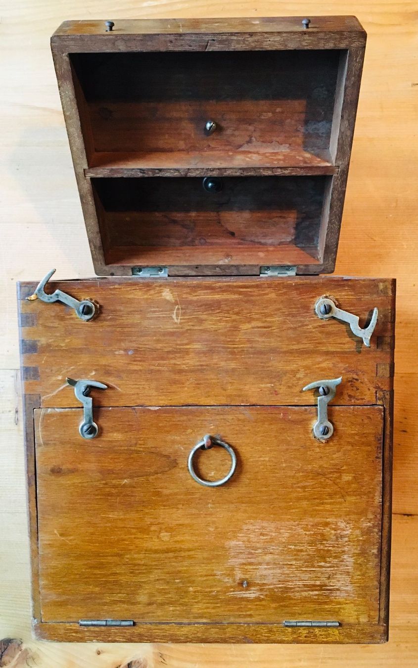 Barattoli: Boite en bois ancienne - format exceptionnel – Usato da Cornaux NE venduto da THX01