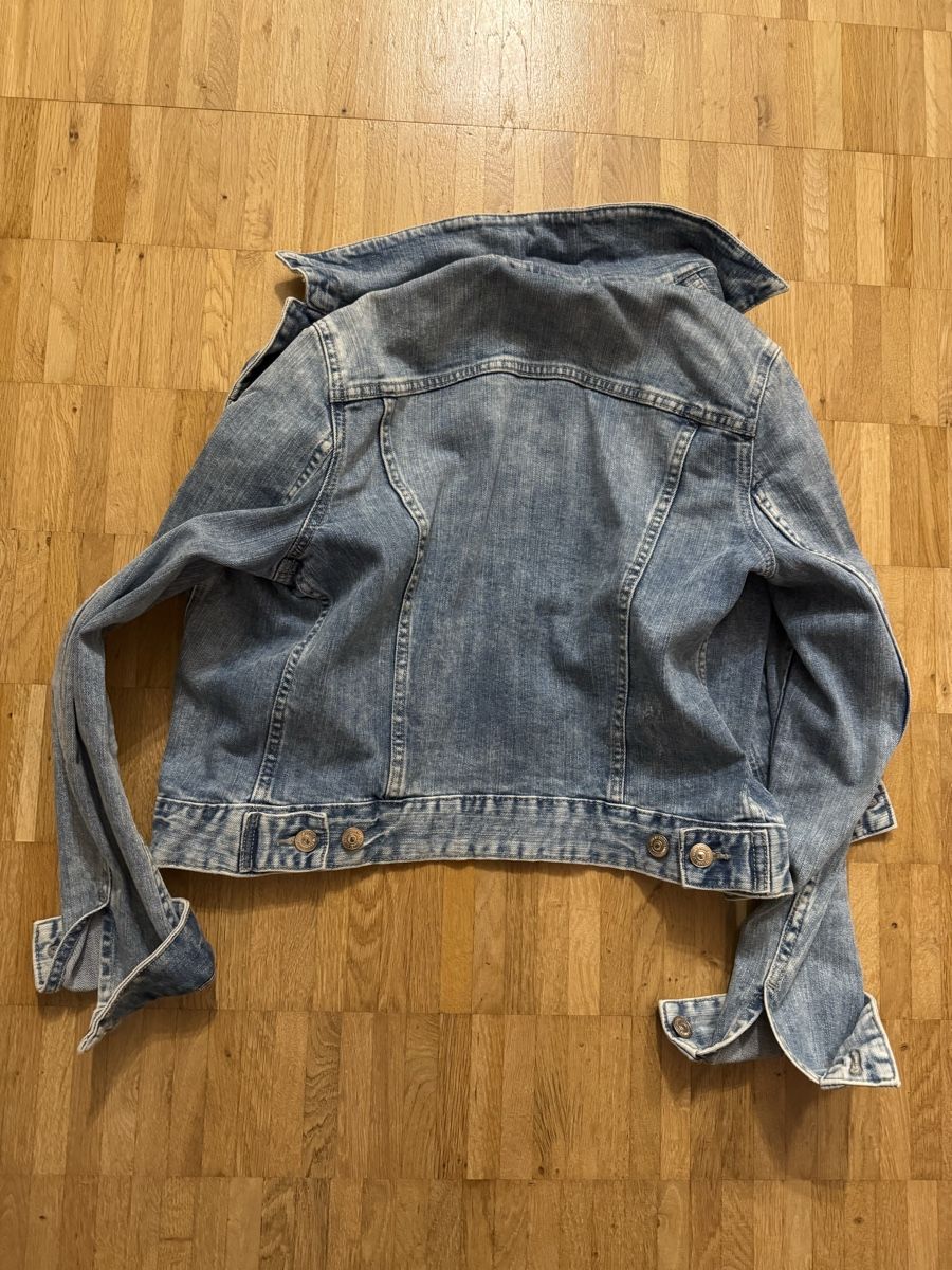 H&M Giacche: Jeansjacke H&M Gr. S – Nuovo (secondo la descrizione) da Uznach venduto da Martina191185 1