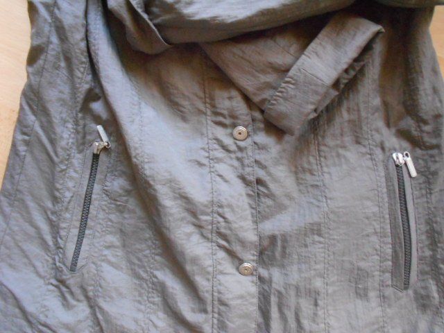Giacche: Jacke Grösse L in taube – Usato da Flühli LU venduto da primula-47 2