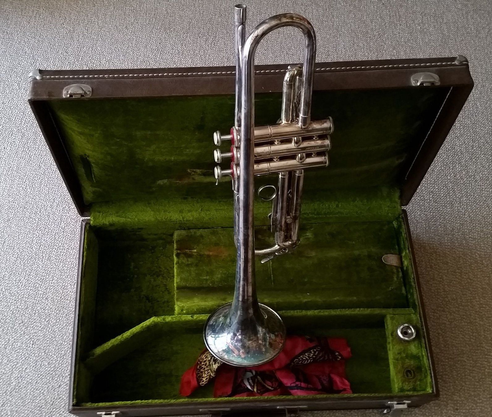 Yamaha Strumenti musicali: Trompete Yamaha YTR 232, Bb & Koffer – Usato da Herrliberg venduto da AlexandraBopp 1