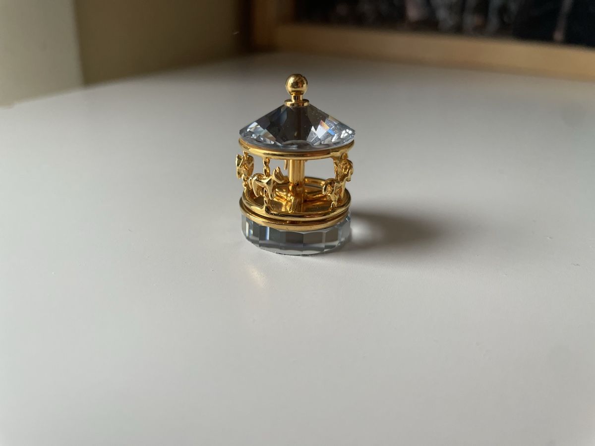 Swarovski Figuren: Swarovski Karussell – Gebraucht aus Basel von Zamba 2