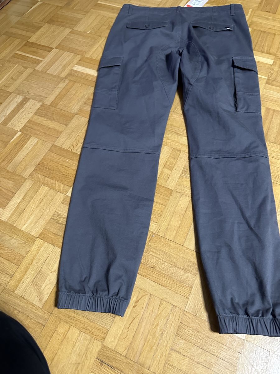 Hosen: Alprausch Seppetoni, Hr Cargohose, anthrazit, M – Neu und originalverpackt aus Neuchatel von feta_ze 1