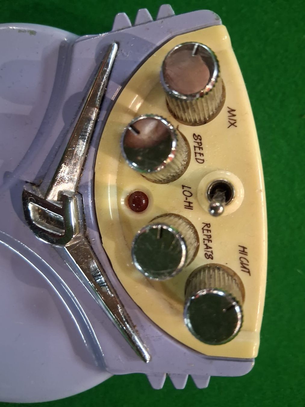Danelectro Strumenti musicali: Danelectro Delay ohne Adapter – Usato da Aeschi SO venduto da git_l8rn 1