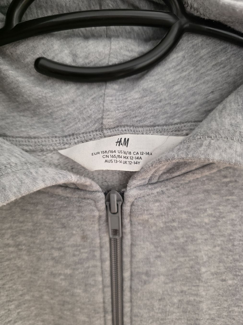 H&M Maglioni & Felpe: Pulli / Jäggli H&M Gr. 158/164 – Usato da Lengnau AG venduto da m5f1r9 2
