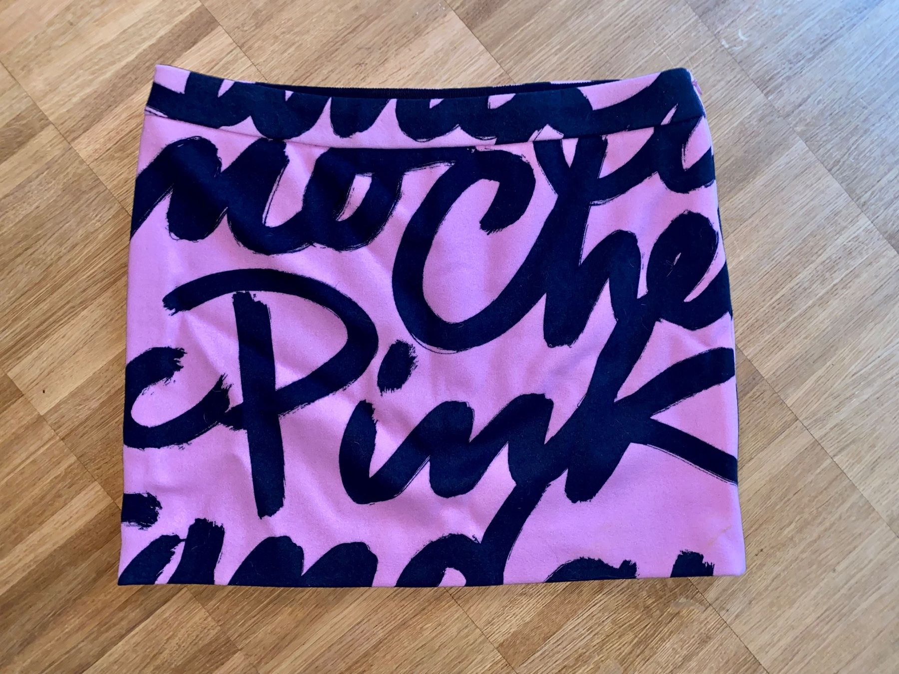 Moschino Röcke: Moschino Rock in Gr. 40 – Gebraucht aus Russikon von Leks4