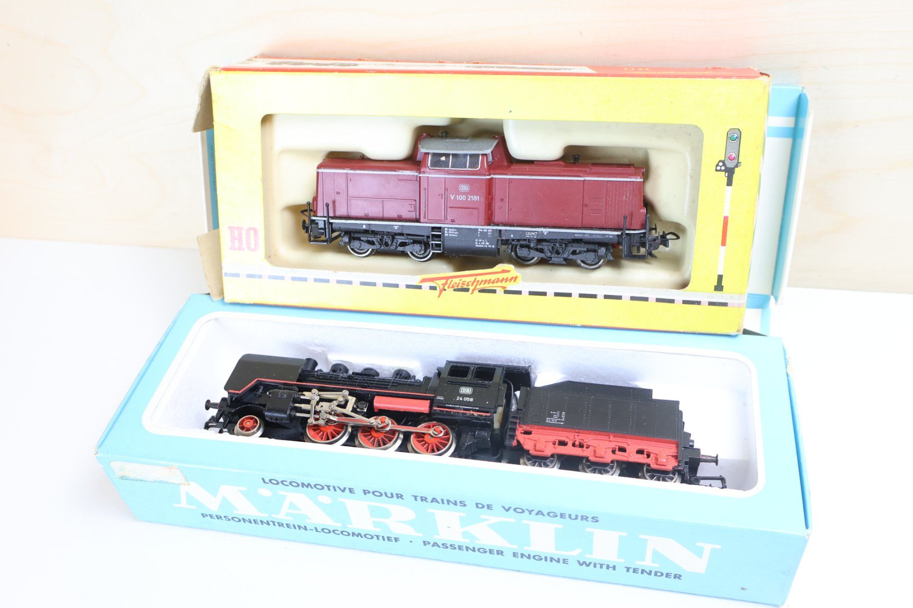Fleischmann Modellini di ferrovie: Fleischmann/Hamo 2 x Dampflok/Rangierlok - DC H0 Doppelpack – Usato da Winterthur venduto da Monstera 3