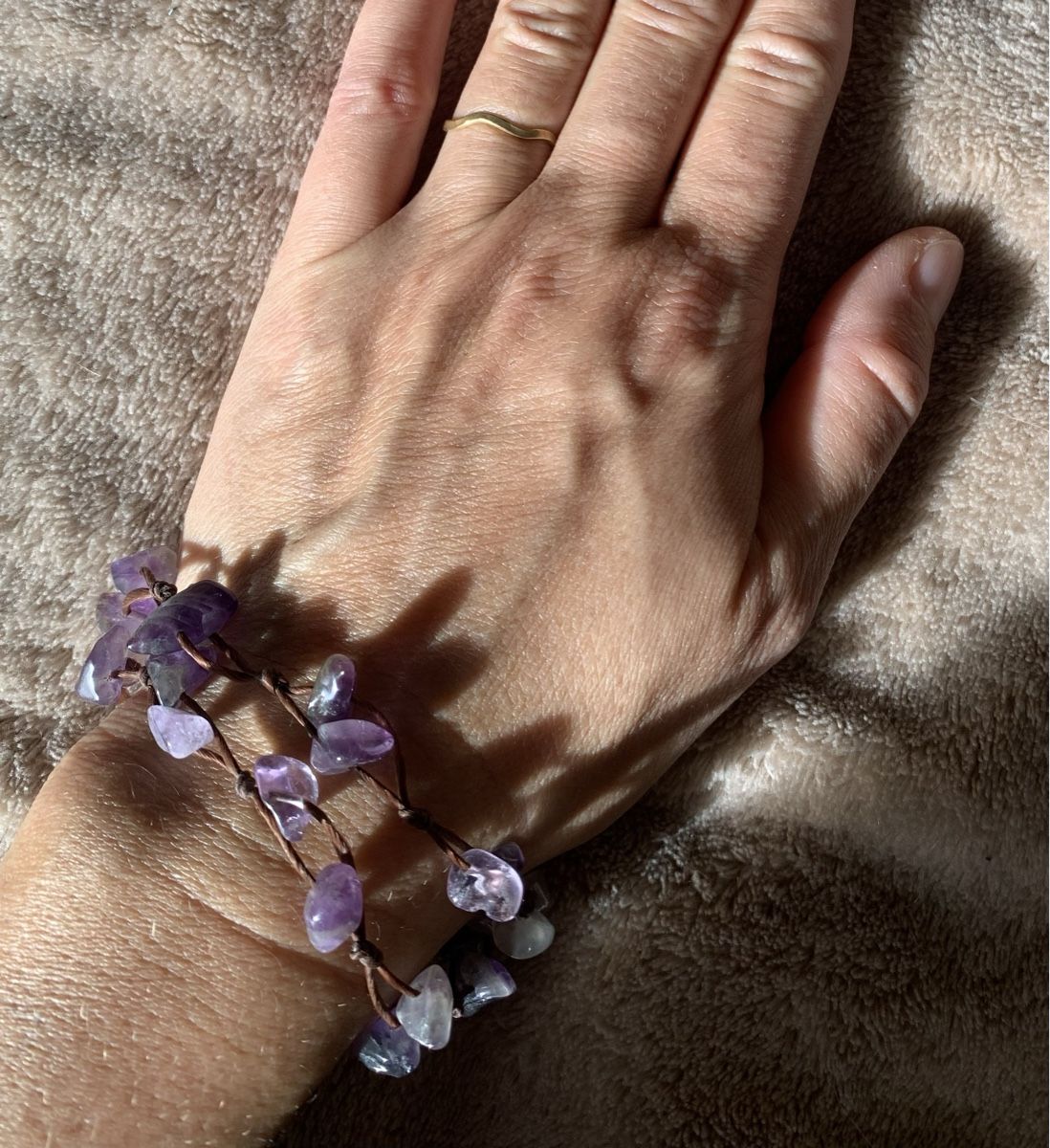 Bracciali & Braccialetti: Amethist Armkette Armband – Nuovo (secondo la descrizione) da Pfäffikon ZH venduto da mel_lmw7