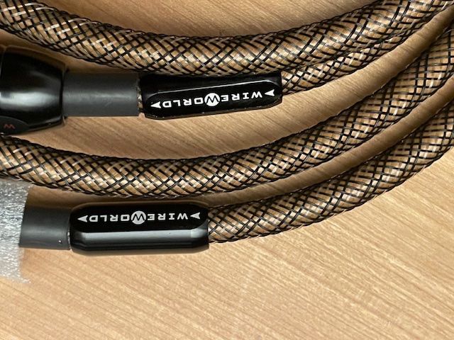 WireWorld Cavi: HIGH-END XLR-KABEL - WIREWORLD ECLIPSE 8— 2 x 1 M – Nuovo e nell'imballaggio originale da Fahrwangen venduto da Swirl2 2
