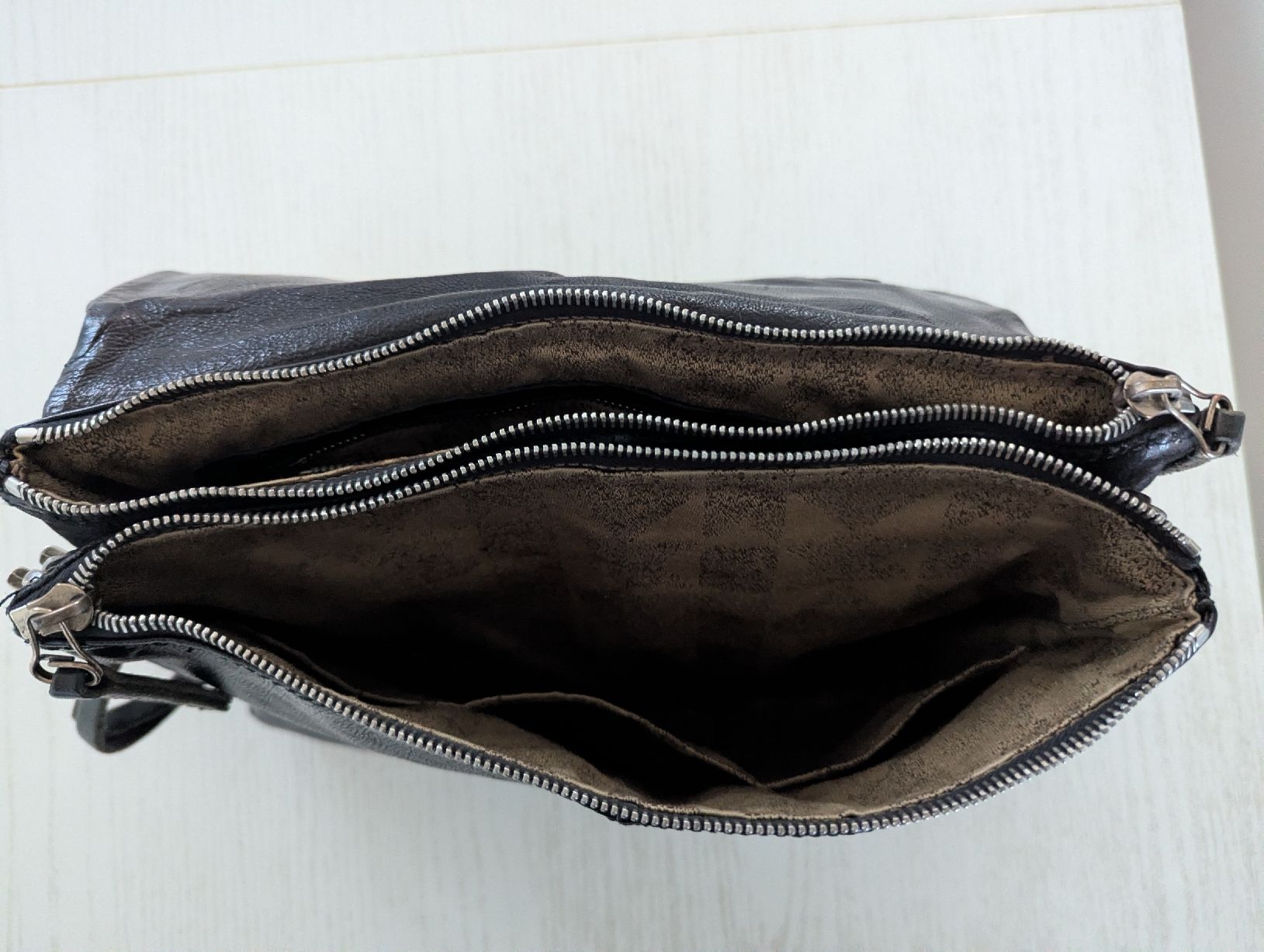 As98 Borse da donna: Borsetta A. S. 98 in pelle nera – Usato da Tenero venduto da mamisonja 4