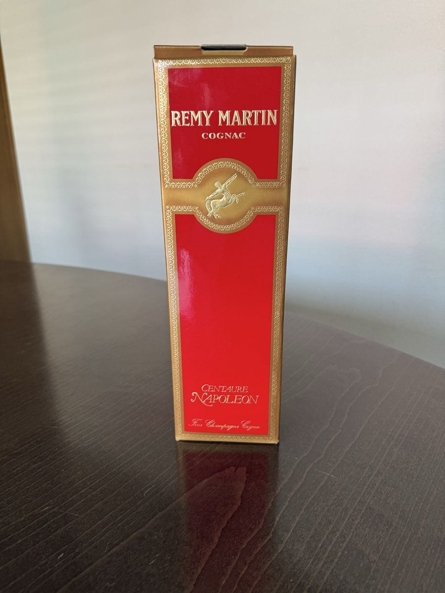 Rémy Martin Bevande alcoliche: REMY MARTIN Cognac – Nuovo e nell'imballaggio originale da Buchrain venduto da Mspeedy17