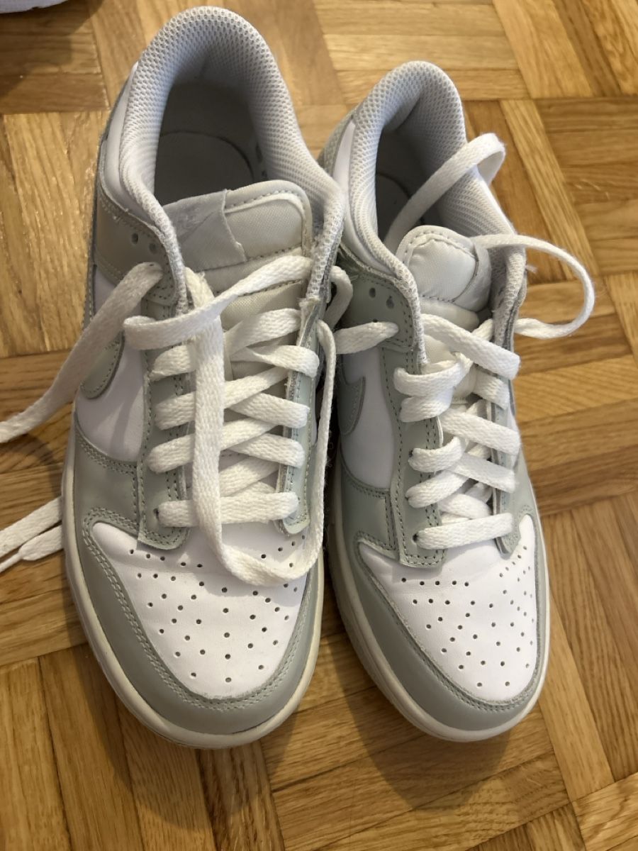 Nike Chaussures hommes: Dunk Nike  – D'occasion à Sierre par art_wqf9 1