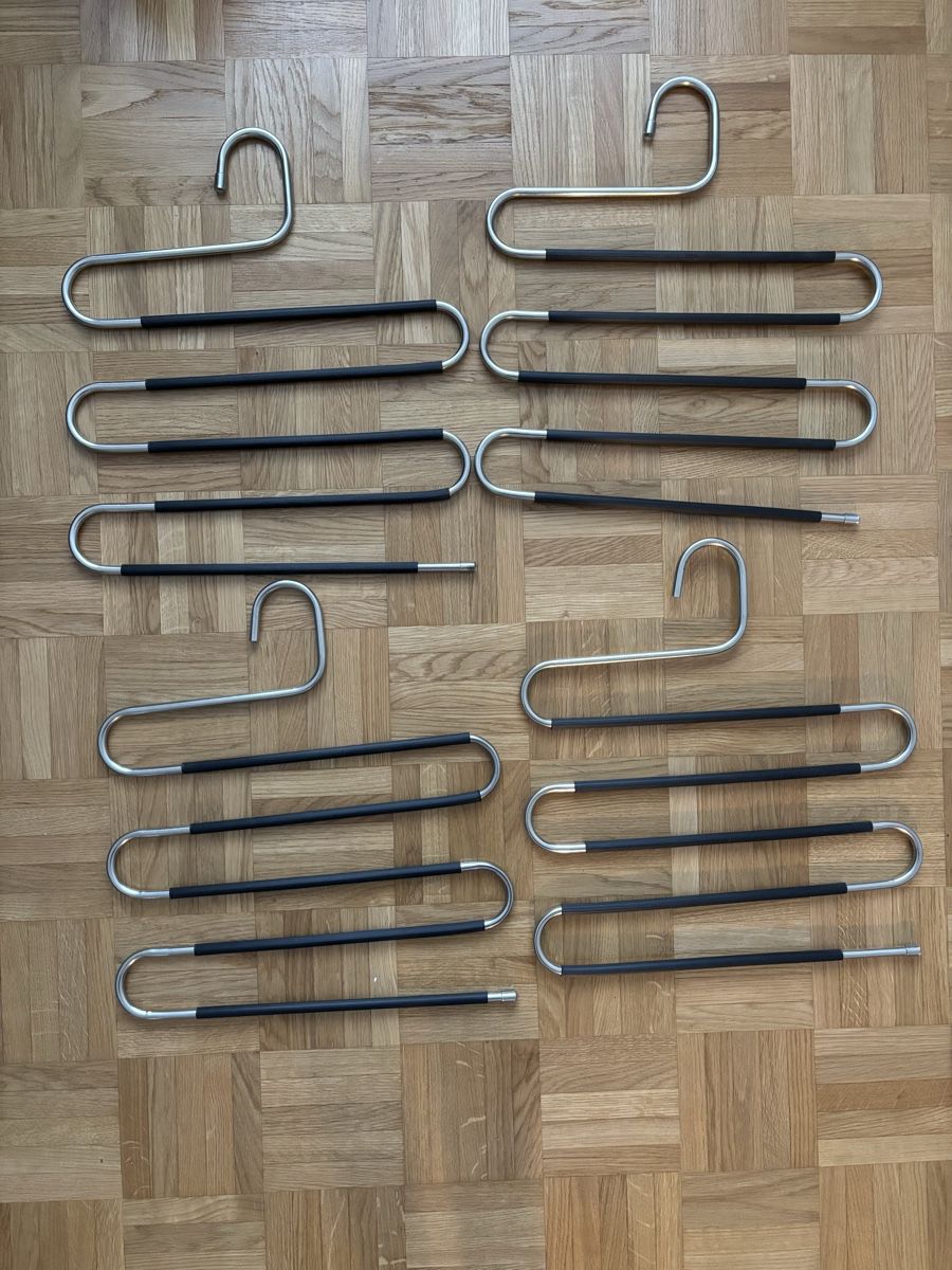 Appendiabiti: Hosen-Kleiderbügel 4 St. – Usato da Luzern venduto da aloevira