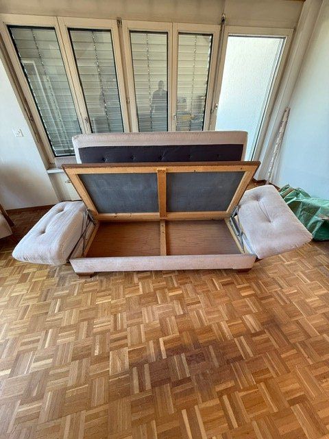 Divani: Sofa zu sitzen und liegen. – Usato da Amriswil venduto da lindenmannkia 2