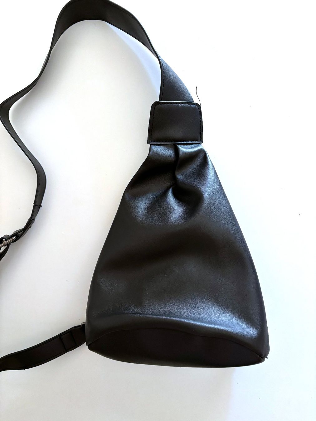 Borse da donna: Tasche, Beuteltasche, Schultertasche – Nuovo e nell'imballaggio originale da Luzern venduto da Jurschka 4