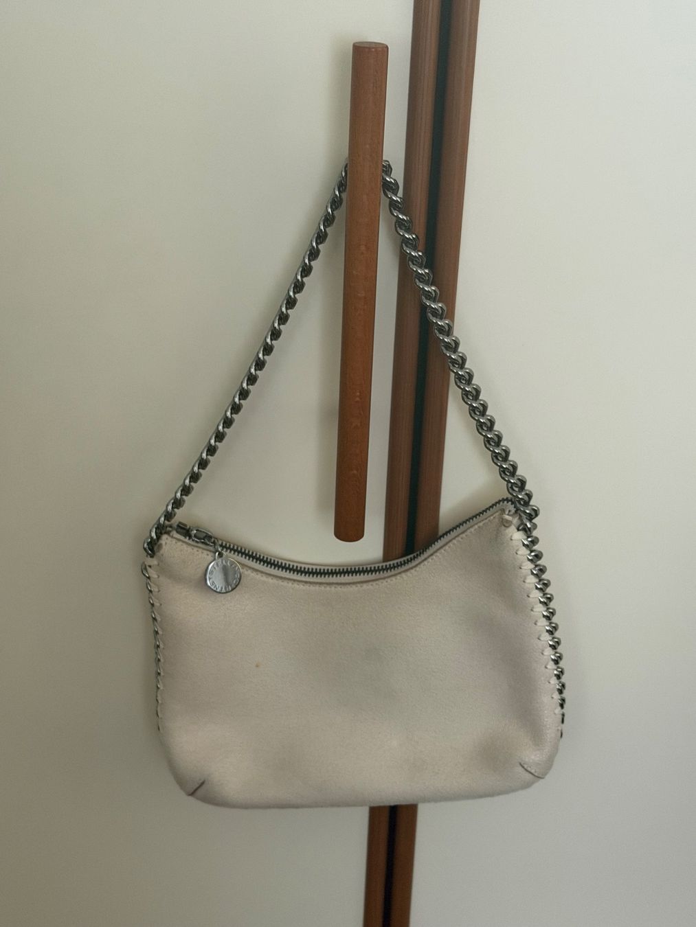 Stella McCartney Taschen für Damen: Stella McCartney Tasche beige klein NP 795 Sfr – Gebraucht aus Basel von Blausara707
